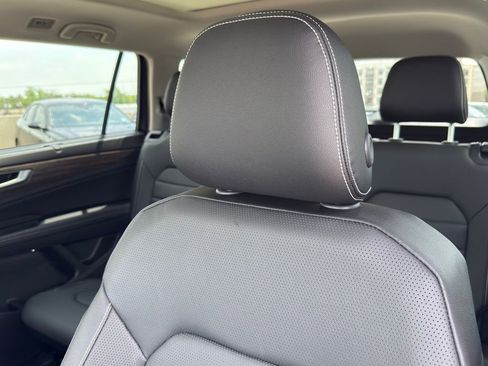 New 2026 Volkswagen Atlas SEL AWD/4WD image 13