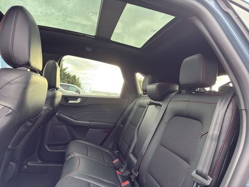 New 2026 Ford Escape ST-Line Select w/ Tech Pack #2 image 23