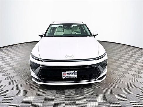 New 2025 Hyundai Sonata SEL image 7