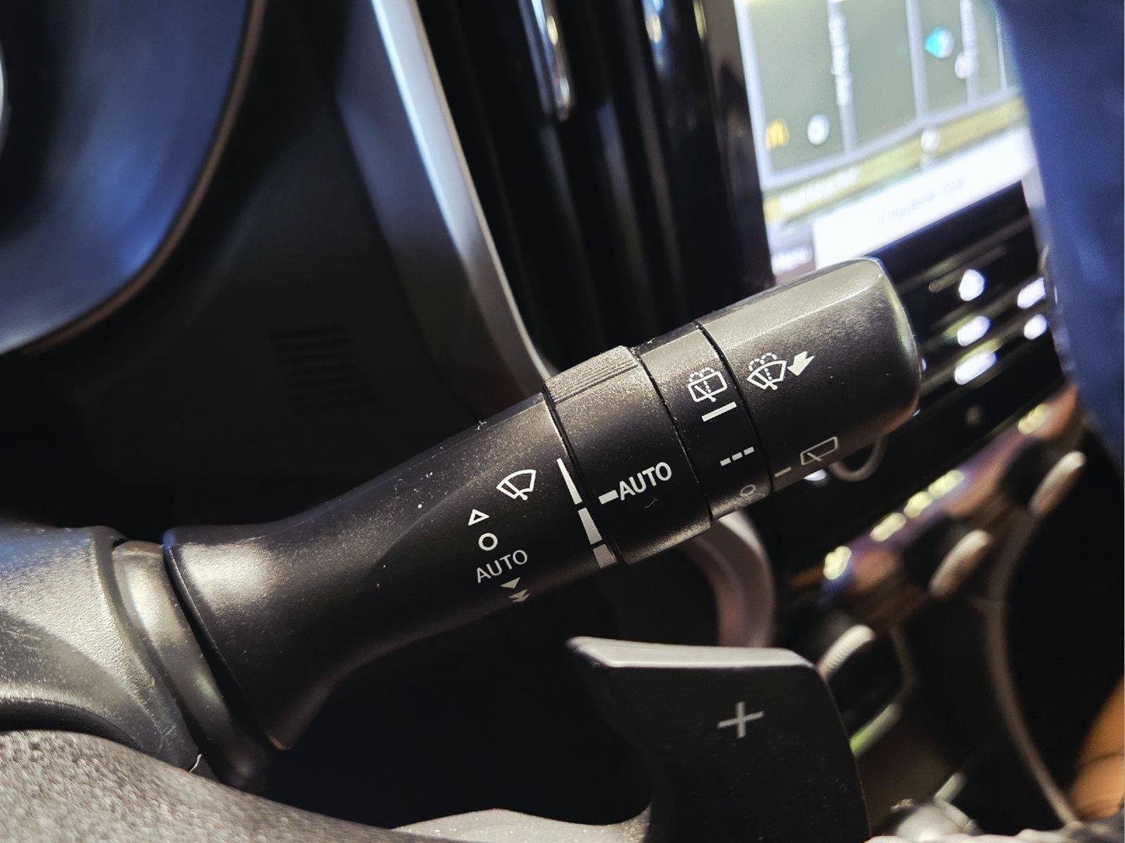 Used 2020 Subaru Ascent Touring AWD/4WD image 40