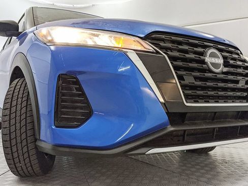 Used 2023 Nissan Kicks S FWD image 21