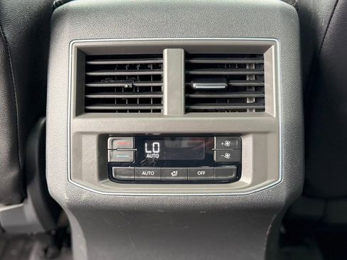 Used 2019 Volkswagen Atlas SEL R-Line image 13