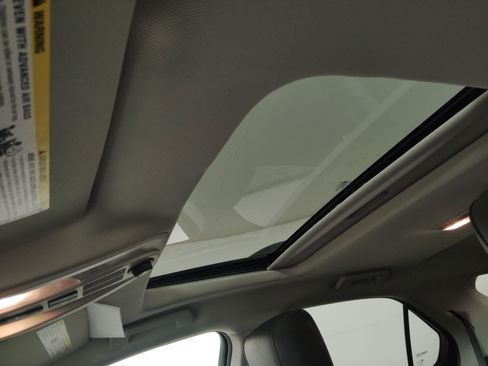 Used 2013 Chevrolet Equinox LTZ image 13