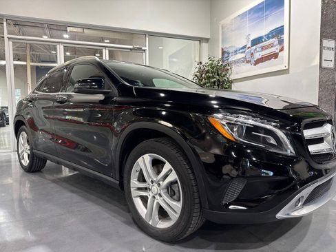 Used 2015 Mercedes-Benz GLA 250 4MATIC w/ Multimedia Package image 23