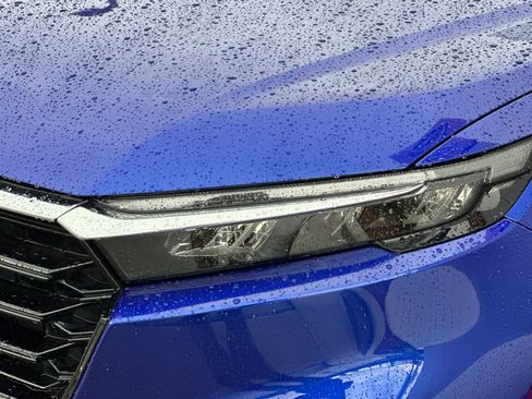 Used 2024 Honda CR-V EX-L image 53