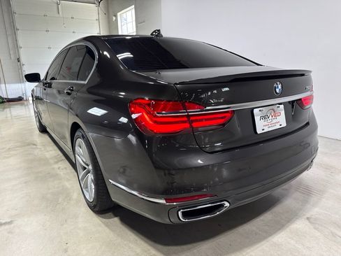Used 2016 BMW 750i xDrive AWD/4WD image 5