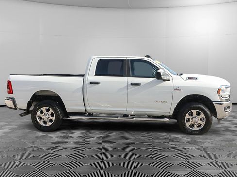 Used 2024 RAM 2500 Big Horn w/ Safety Group AWD/4WD image 9
