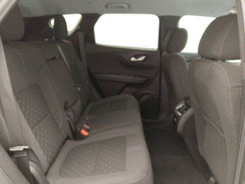Used 2020 Chevrolet Blazer LT FWD image 19