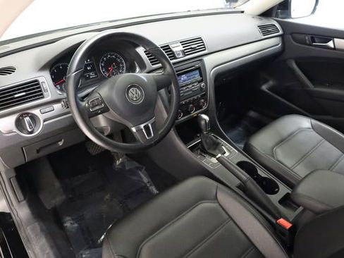 Used 2014 Volkswagen Passat 1.8T S FWD image 13