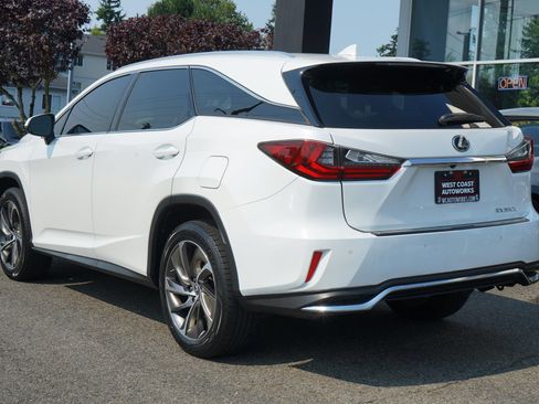 Used 2019 Lexus RX 350L Luxury w/ Accessory Package AWD/4WD image 3