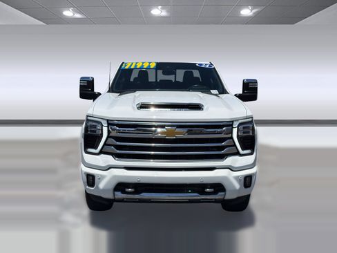 Used 2024 Chevrolet Silverado 3500 High Country w/ High Country Premium Package AWD/4WD image 5