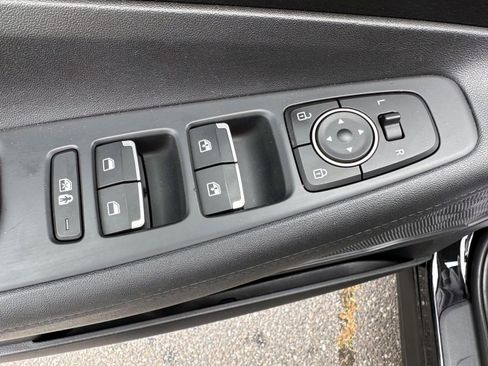 Used 2023 Hyundai Santa Fe SEL AWD/4WD image 9