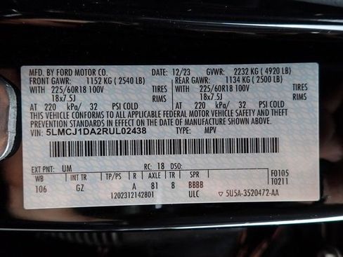 Used 2024 Lincoln Corsair AWD w/ Equipment Group 101A image 24