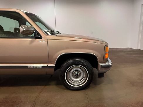 Used 1994 GMC Sierra 1500 2WD Regular Cab image 28