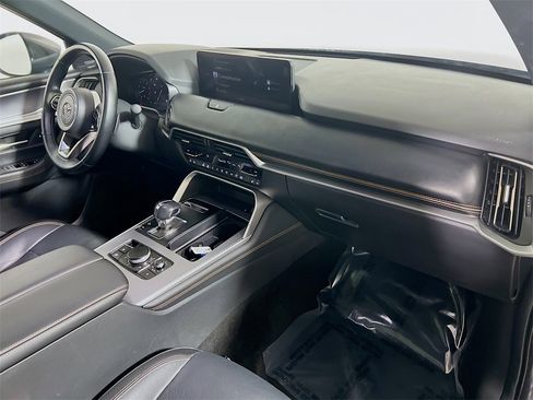 Used 2024 MAZDA CX-90 3.3 Turbo S w/ Premium Package image 25