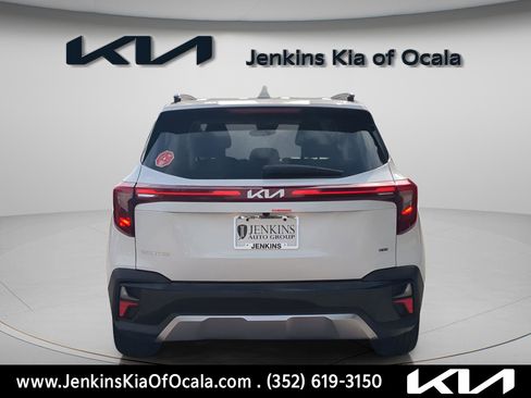 New 2026 Kia Seltos SX w/ SX Sunroof Package image 4