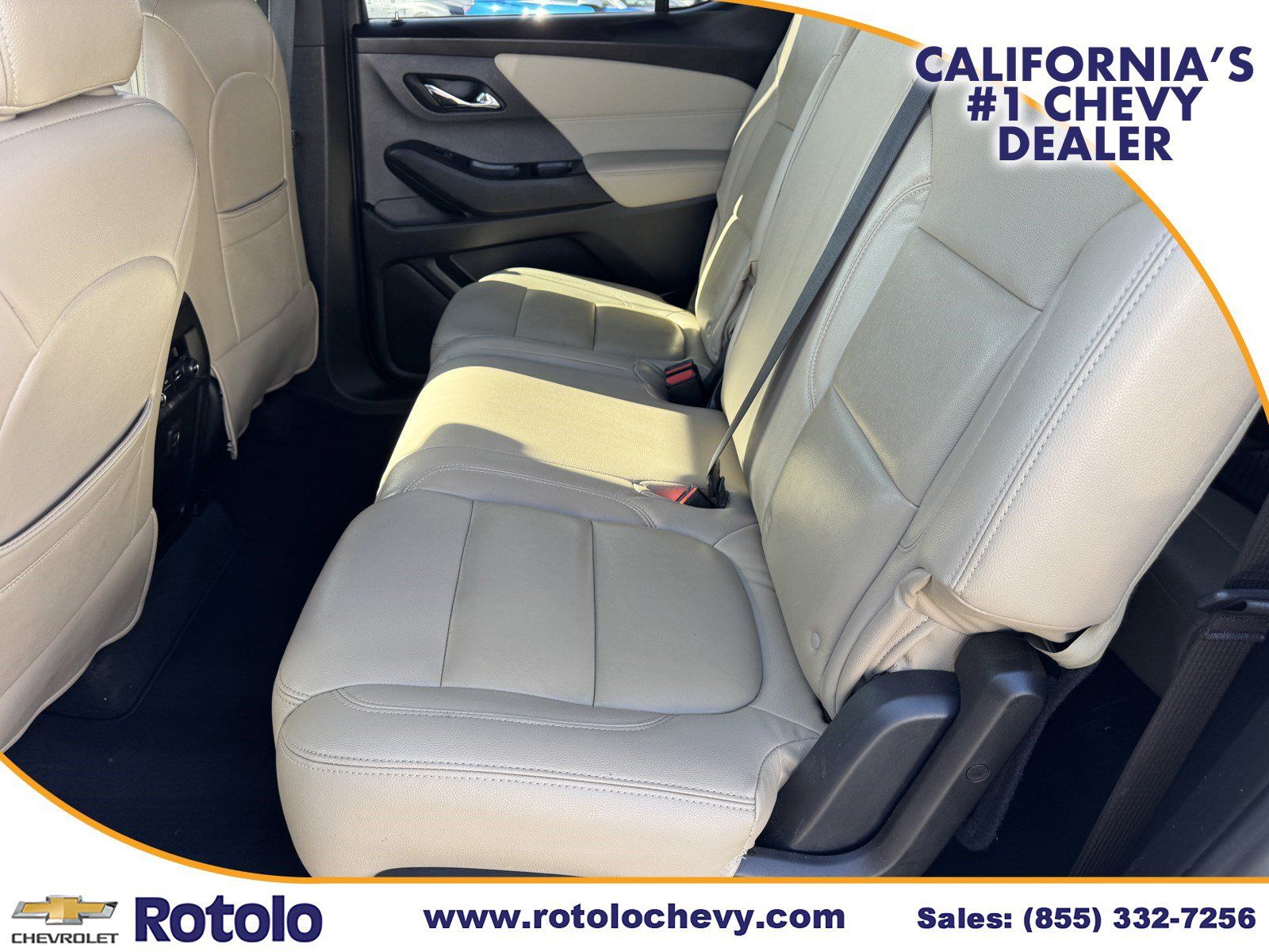 Used 2022 Chevrolet Traverse LS FWD image 12