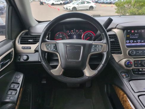 Used 2016 GMC Yukon XL Denali w/ Open Road Package RWD image 16
