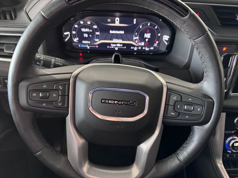 Certified 2023 GMC Yukon Denali w/ Denali Reserve Package AWD/4WD image 16
