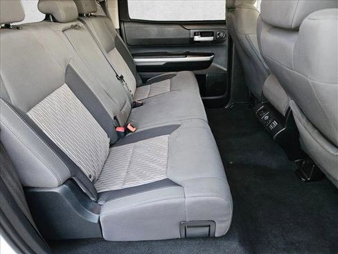 Used 2017 Toyota Tundra SR5 image 18