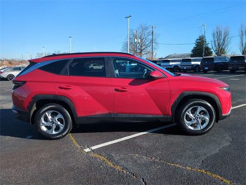 Used 2023 Hyundai Tucson SEL image 3
