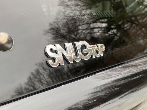 Used 2019 Toyota Tacoma TRD Off-Road w/ TRD Premium Off Road Package image 11