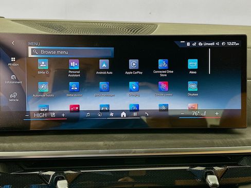 New 2026 BMW X5 xDrive50e w/ Premium Package image 11