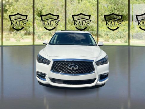 Used 2020 INFINITI QX60 Pure AWD/4WD image 2