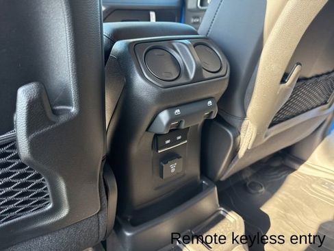 New 2026 Jeep Wrangler Unlimited Rubicon AWD/4WD image 30