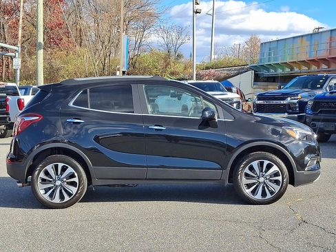 Certified 2022 Buick Encore Preferred image 7