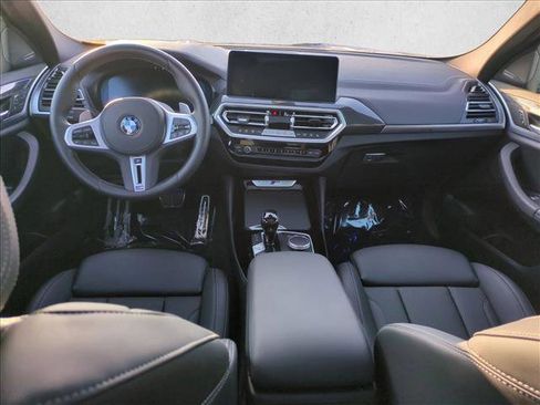 Certified 2025 BMW X4 M40i w/ Premium Package AWD/4WD image 19
