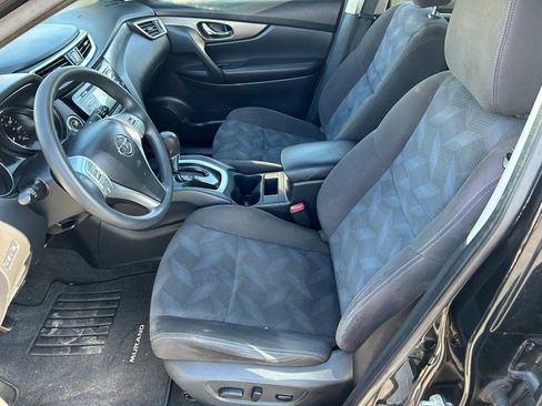 Used 2015 Nissan Rogue SV image 9