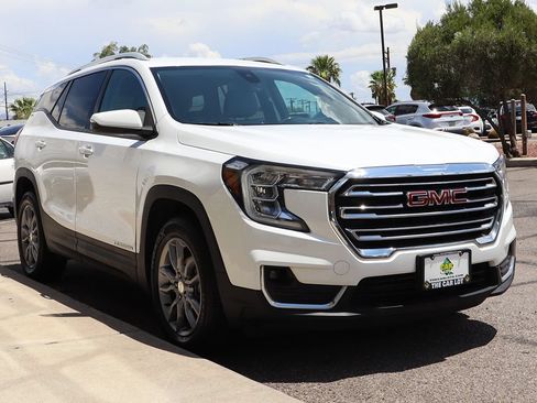 Used 2022 GMC Terrain SLT AWD/4WD image 14