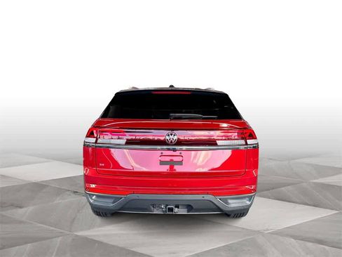 New 2025 Volkswagen Atlas Cross Sport SE image 7
