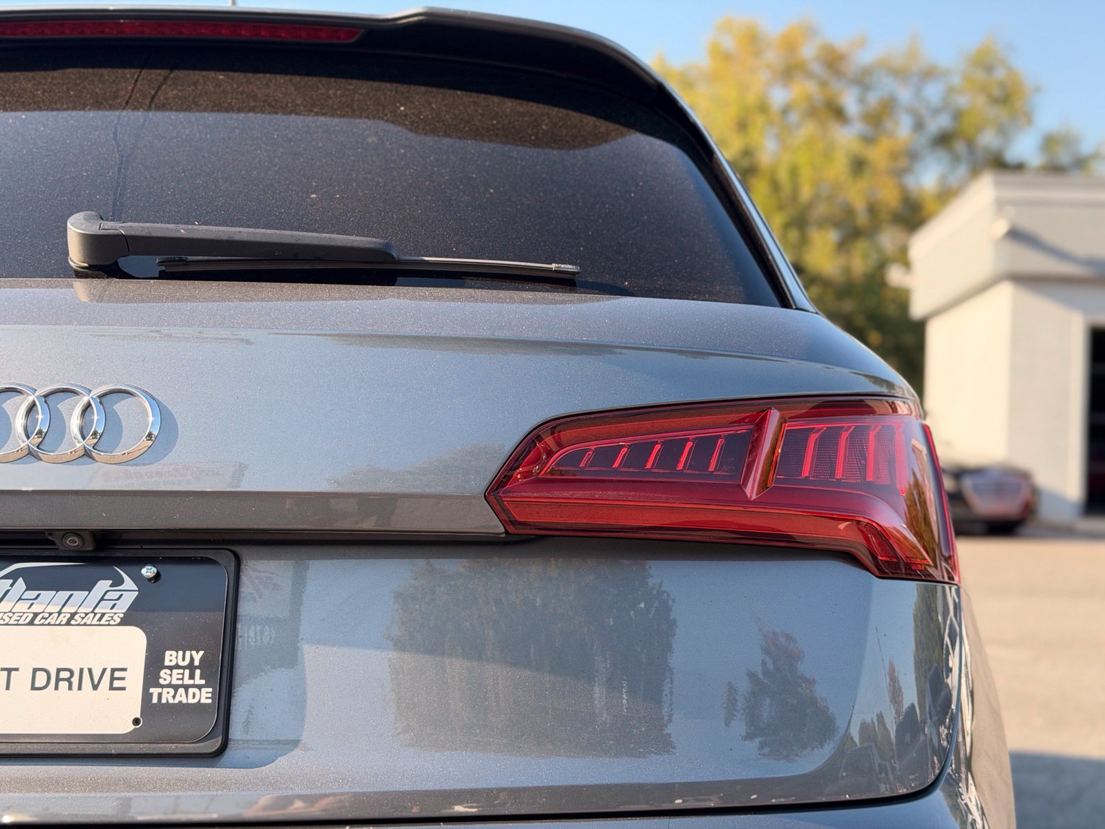Used 2018 Audi SQ5 Prestige AWD/4WD image 10