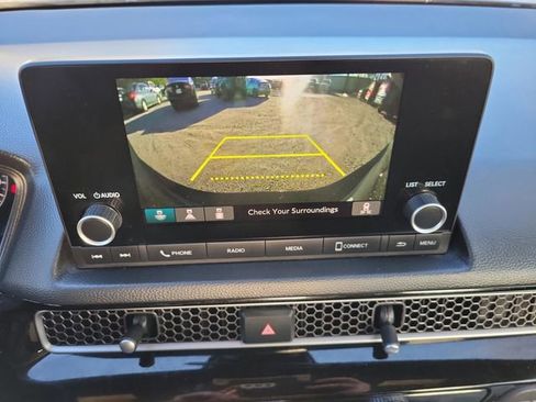 Used 2025 Honda Civic Sport image 19