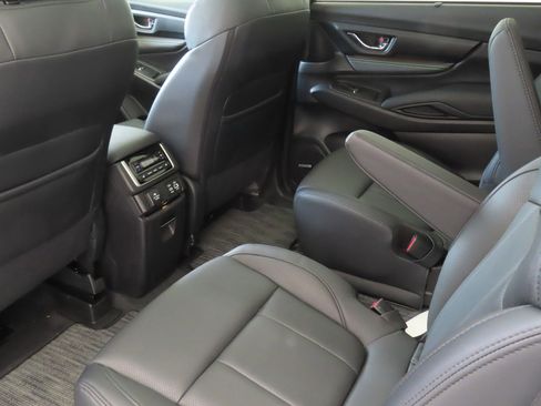 Used 2025 Subaru Ascent Bronze Edition AWD/4WD image 25