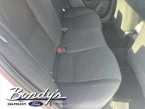 Used 2024 Nissan Sentra S image 16