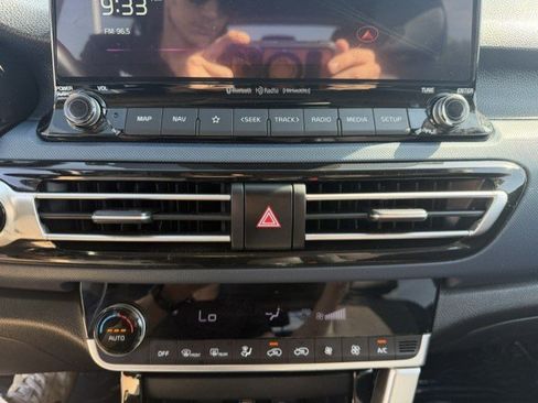 Used 2022 Kia Seltos S AWD/4WD image 21