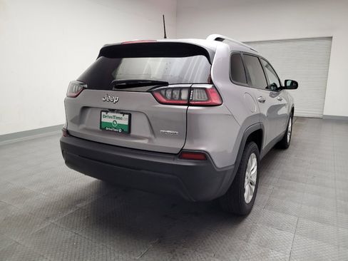 Used 2021 Jeep Cherokee Latitude FWD image 7