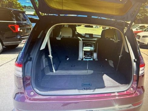 Used 2022 Lincoln Aviator Black Label Grand Touring AWD/4WD image 14