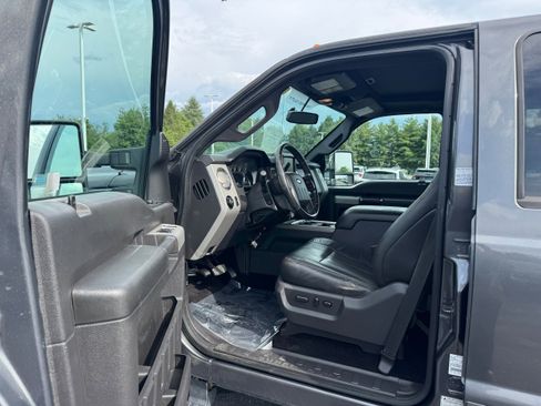 Used 2015 Ford F350 Lariat w/ Lariat Ultimate Package AWD/4WD image 11