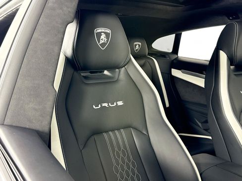 Used 2023 Lamborghini Urus S AWD/4WD image 54