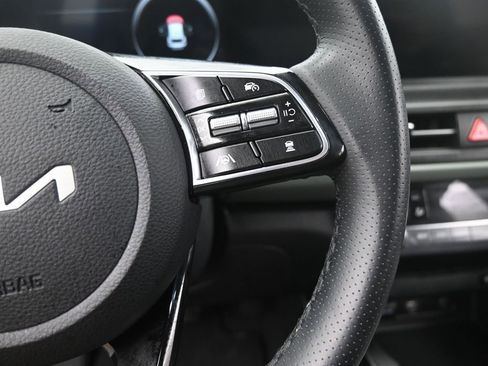 Used 2025 Kia Seltos SX w/ SX Sunroof Package image 31