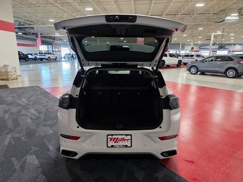 New 2026 Buick Encore GX Avenir w/ Avenir Technology Package AWD/4WD image 4