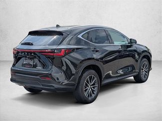 Used 2025 Lexus NX 250 FWD w/ Towing Package (2000 Lbs) video 2