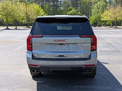 New 2026 GMC Yukon XL AT4 Ultimate AWD/4WD image 4
