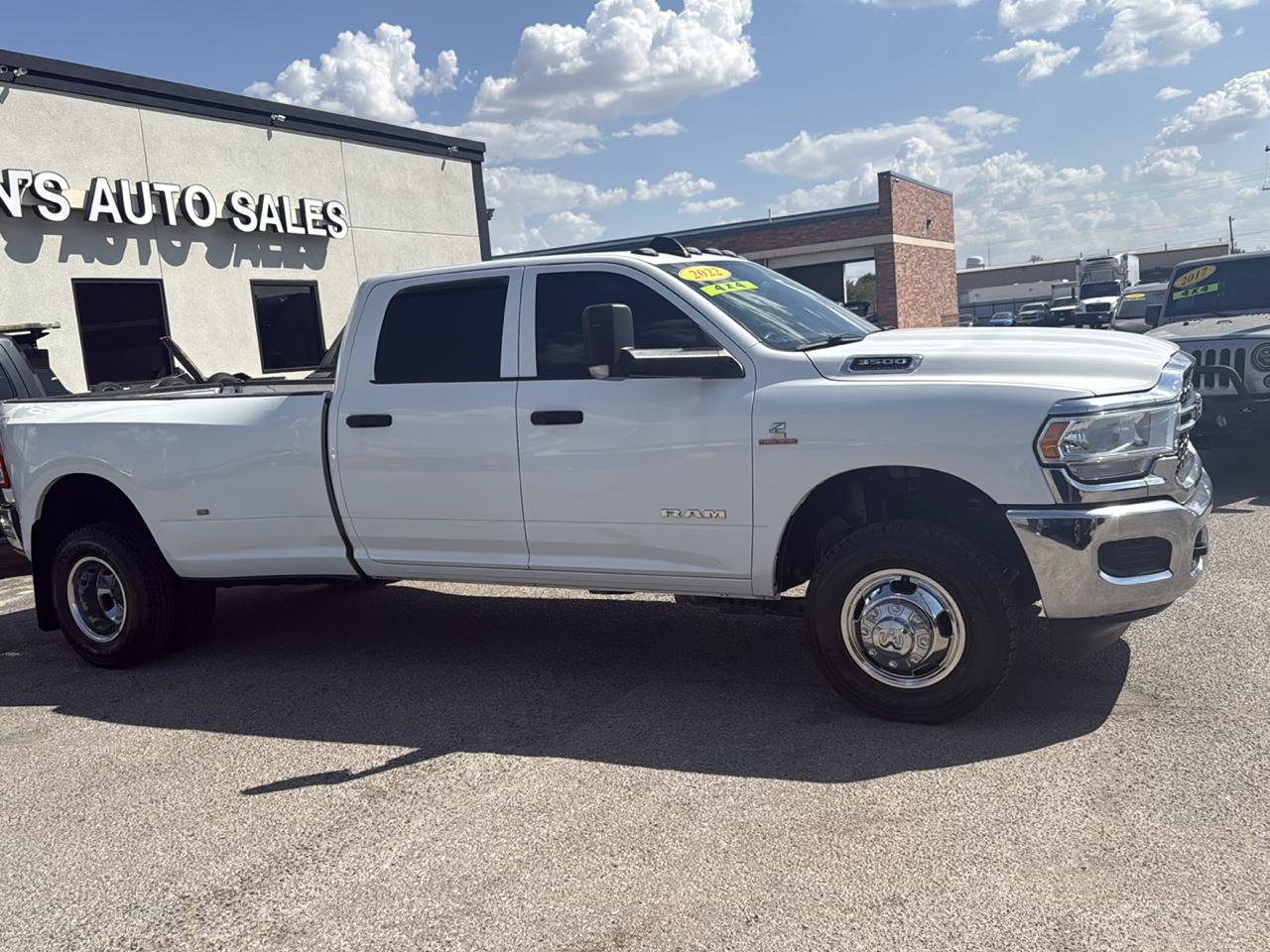 Used 2022 RAM 3500 Tradesman AWD/4WD image 4