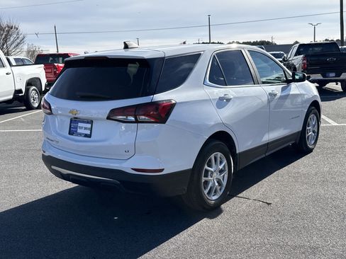 Used 2024 Chevrolet Equinox LT image 6