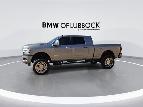 Used 2023 RAM 2500 Laramie AWD/4WD image 6